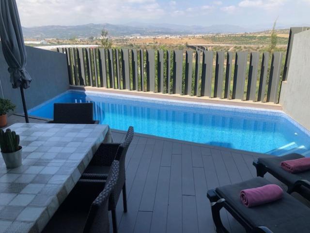 Prachtig Vakantie Huis Aan Baviera Golfbaan Villa Caleta De Velez Bagian luar foto